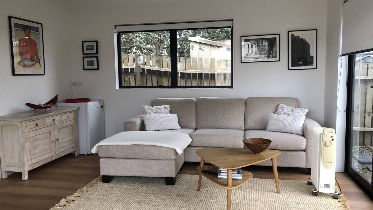 Mount Maunganui House | Orkney Oasis Guest Unit, Mt Maunganui
