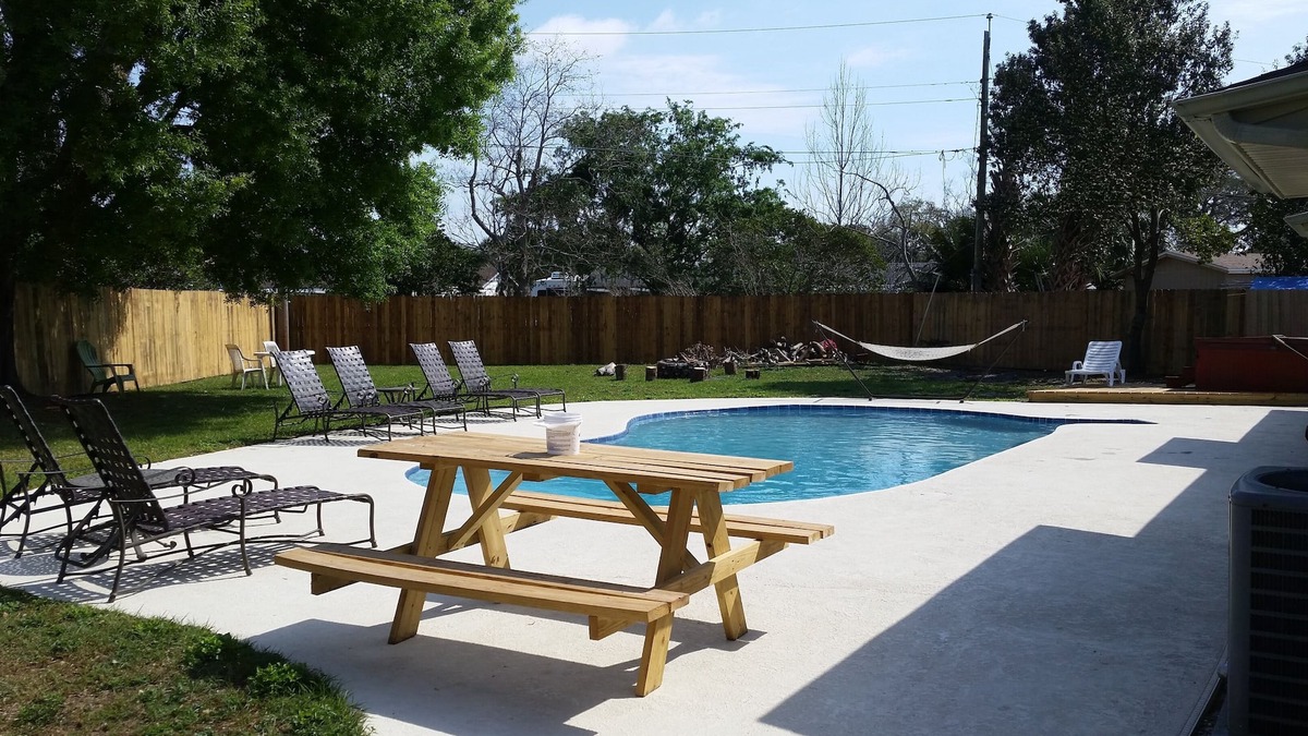 Sky Lake House | ORLANDO BUDGET FRIENDLY HOUSE/PRIVATE POOL/SLEEPS UP TO 12/CLOSE TO EVERYTHING