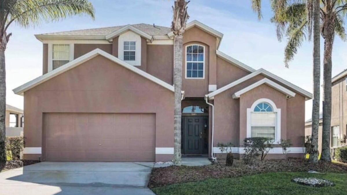 Tuscan Ridge House | Orlando Oasis Family Paradise 5BR, Pool/Spa,2 Masters Near Disney & Universal