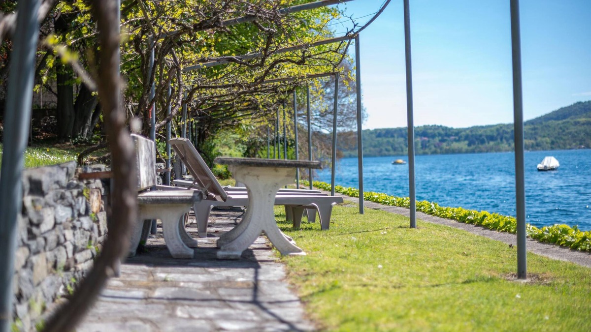 Orta San Giulio House | Orta San Giulio is located on the eastern shore of Lake Orta (Lago d'Orta) on a promontory jutting out into the lake and is an important tourist resort with a picturesque old town. The town's main square is Piazza Motta, where the boats also dock.