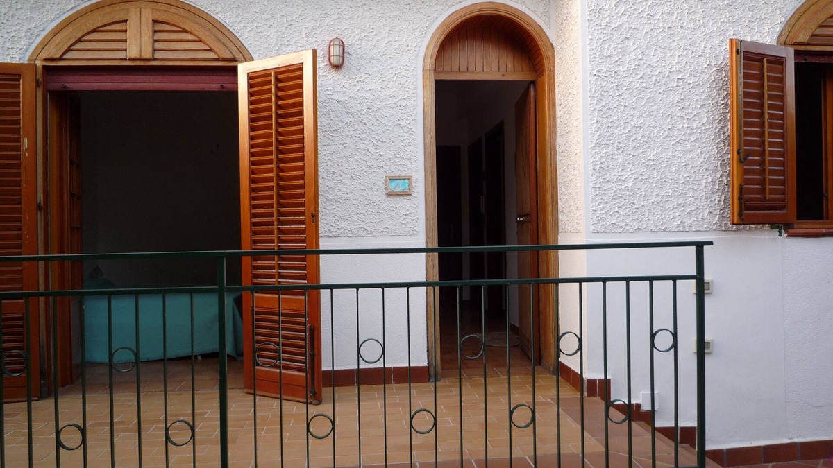 Altavilla Milicia Villa | "Ortensia" apartment in Villa