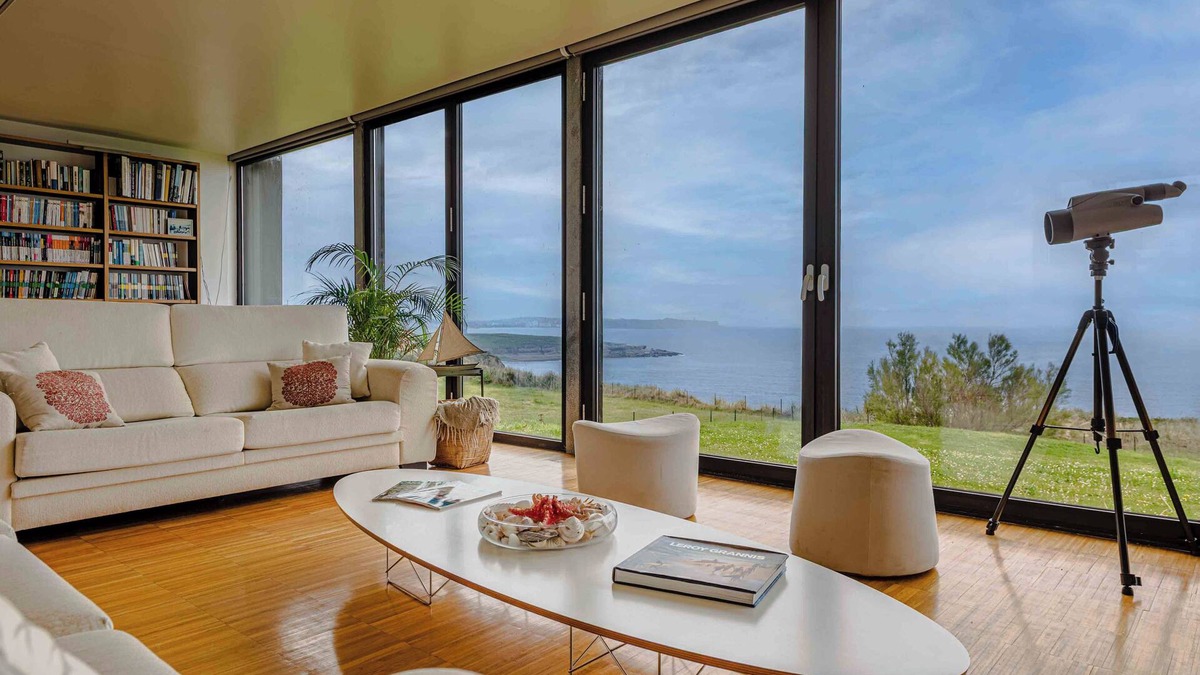 Loredo House | "OS House with sea views, 800 meters from the beach of Somo.