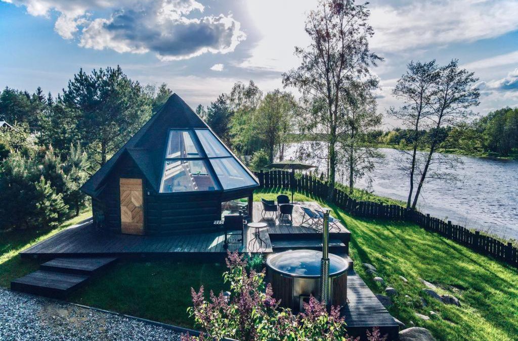 gmina Rzasnik Apartment | Osada Poli - Domek Panoramiczny nad Narwią z Prywatną Balią i Hydromasażem