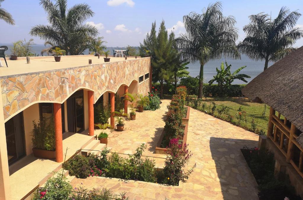 Entebbe Bed & Breakfast | Oslo Gardens Bed & Breakfast