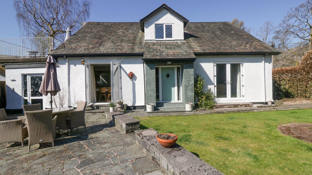Grasmere Cottage | OSPREY COTTAGE, pet friendly, luxury holiday cottage in Grasmere