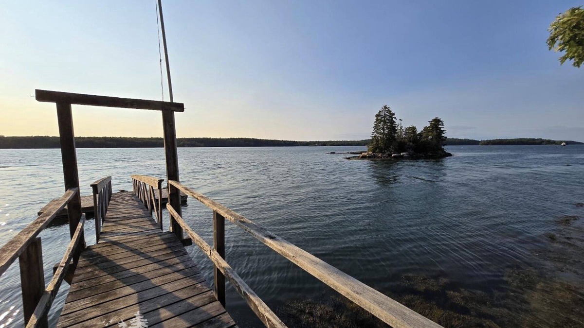 Boothbay Cabin | Osprey Oasis | Dog-Friendly | EV Charger | Nature Retreat