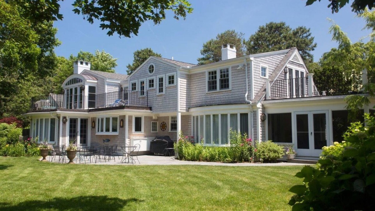 Osterville House | Osterville Cape Cod-Style Home - One Block from North Bay!