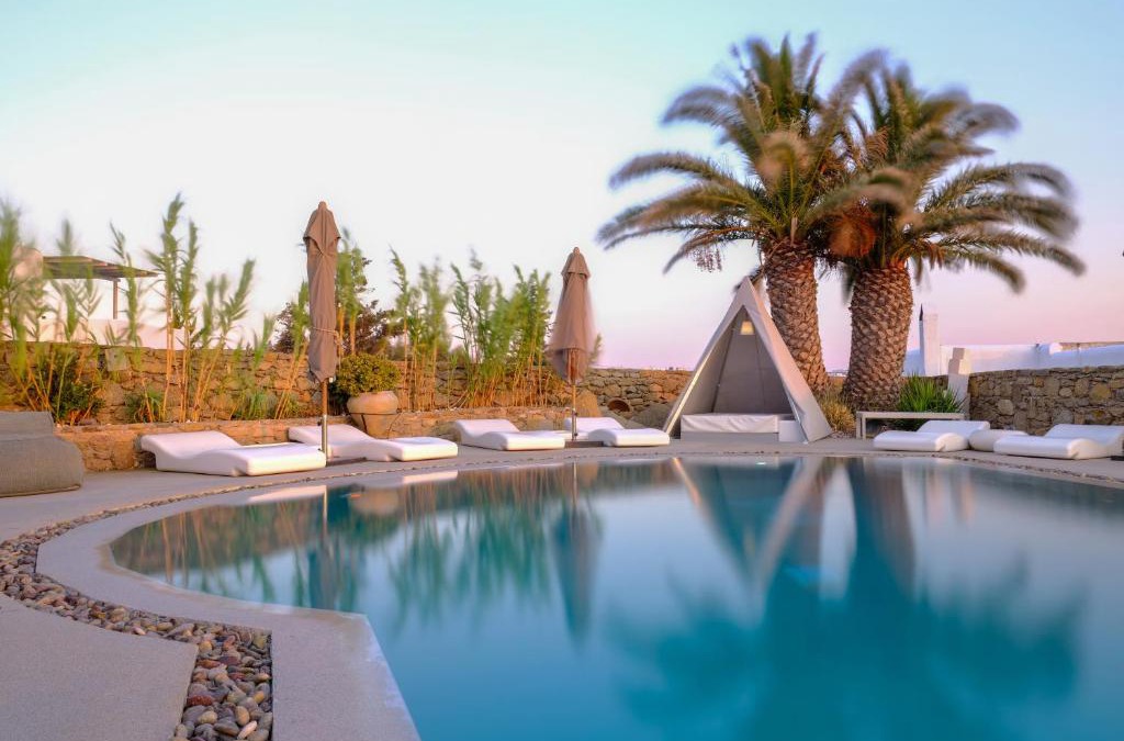 Drafaki Hotel | Ostraco Suites
