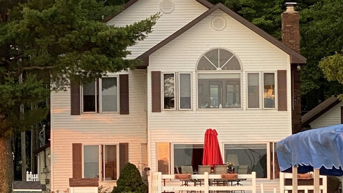 Gaylord House | Otsego Lake Cottage Getaway