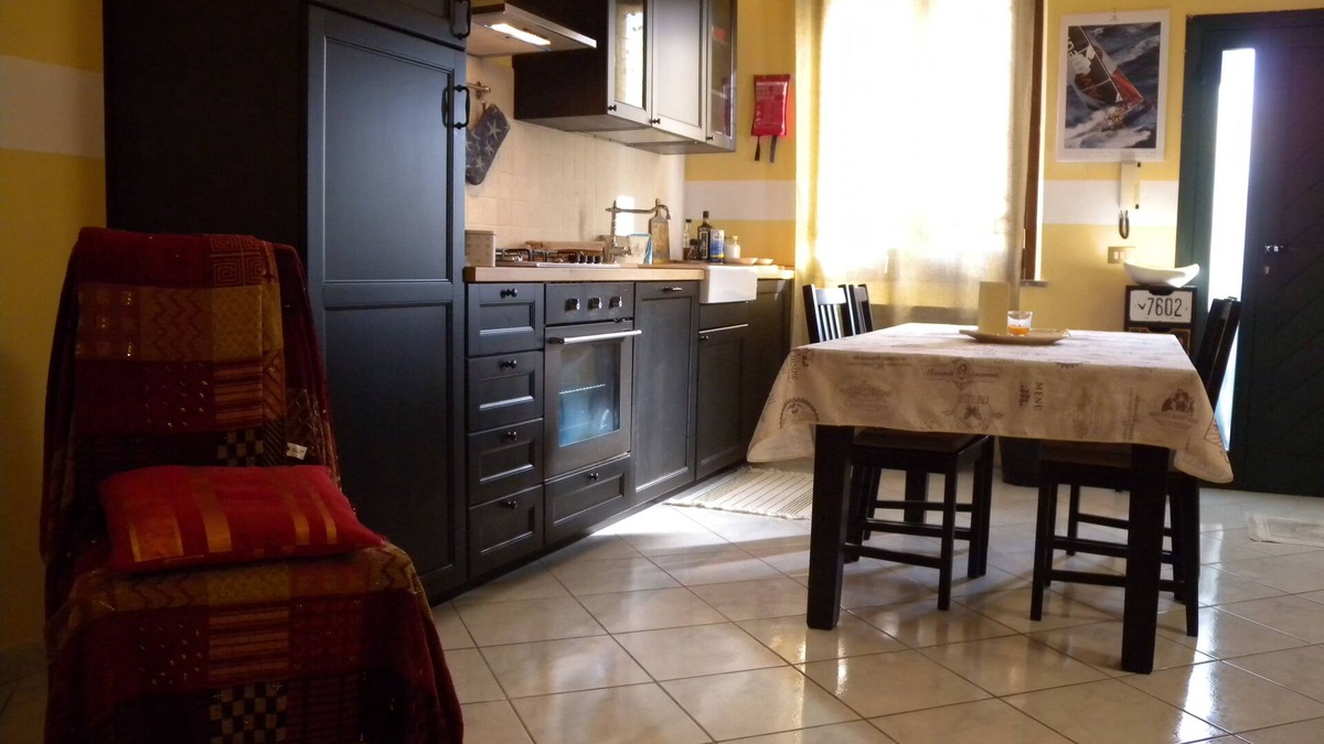 Cascina Apartment | Otto's garden: two-room apartment