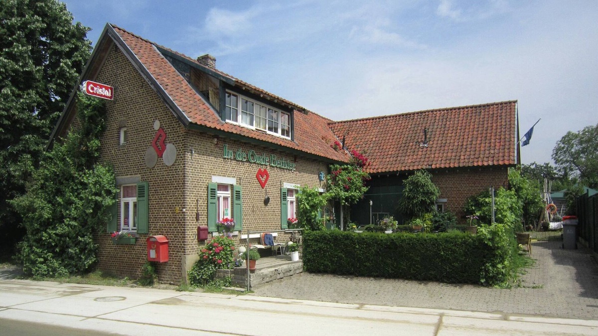 Maasmechelen House | Oud-Rekem Heritage Hideaway