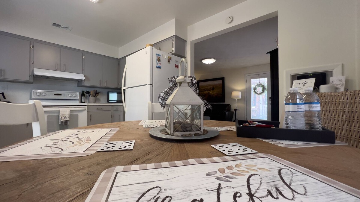 Lakeland House | “Our Nest” located in the historic Cumberland Biltmore district.