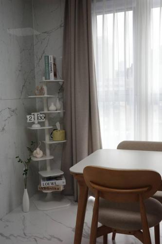 Sogong-dong Apartment | Our Season