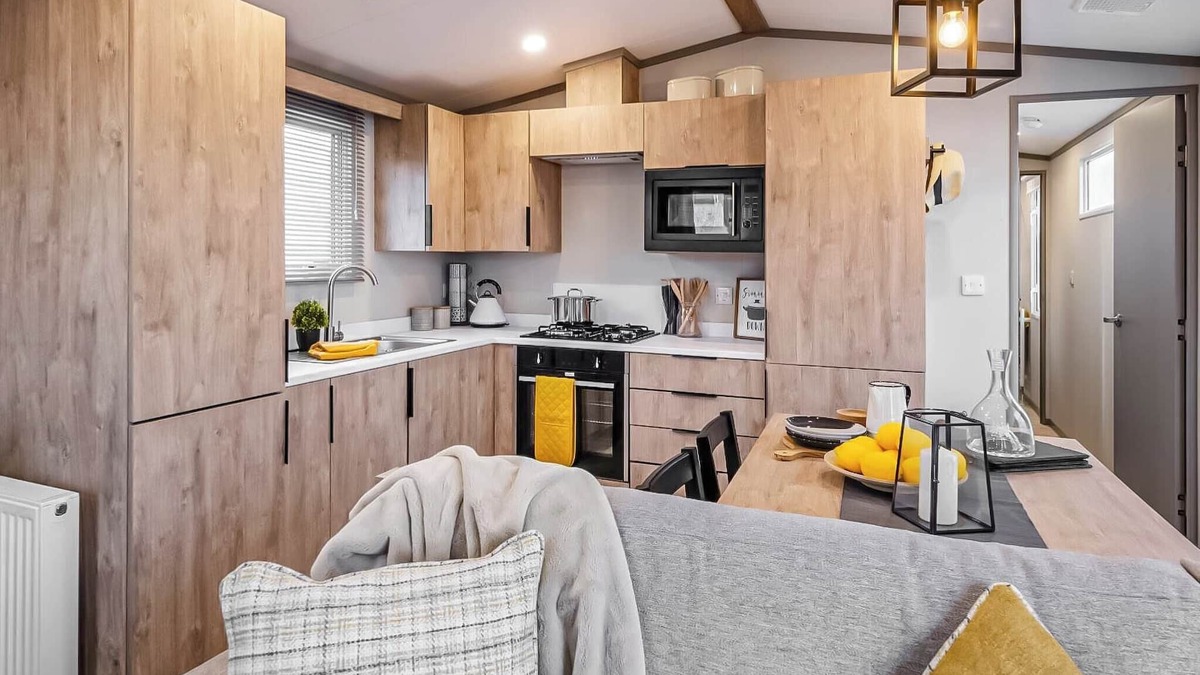 Wigton House | Our Silver 3 Bedroom Caravans offer spacious and modern accommodation that will suit everyone.