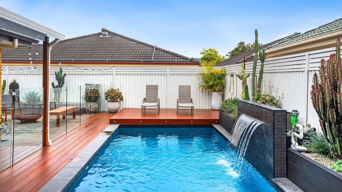 Tumbi Umbi House | Outdoor Entertaining; Pool & Outdoor Kitchen