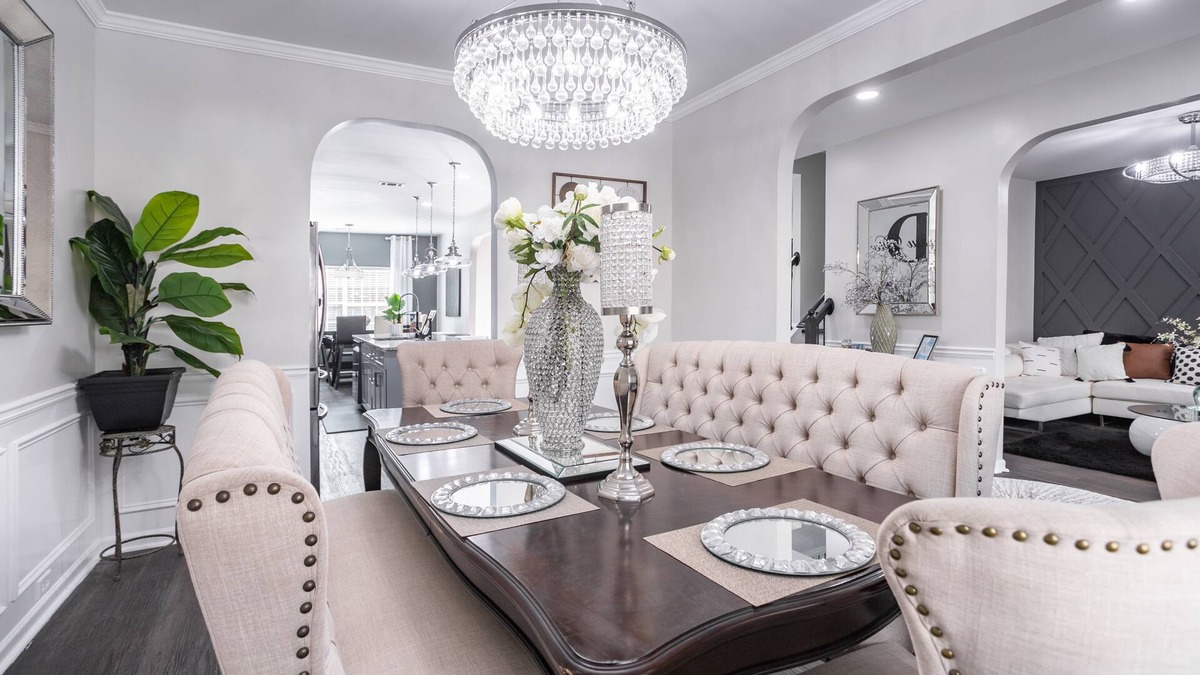 Cliftondale Villa | Outdoor Oasis | Game Room | Private Chef