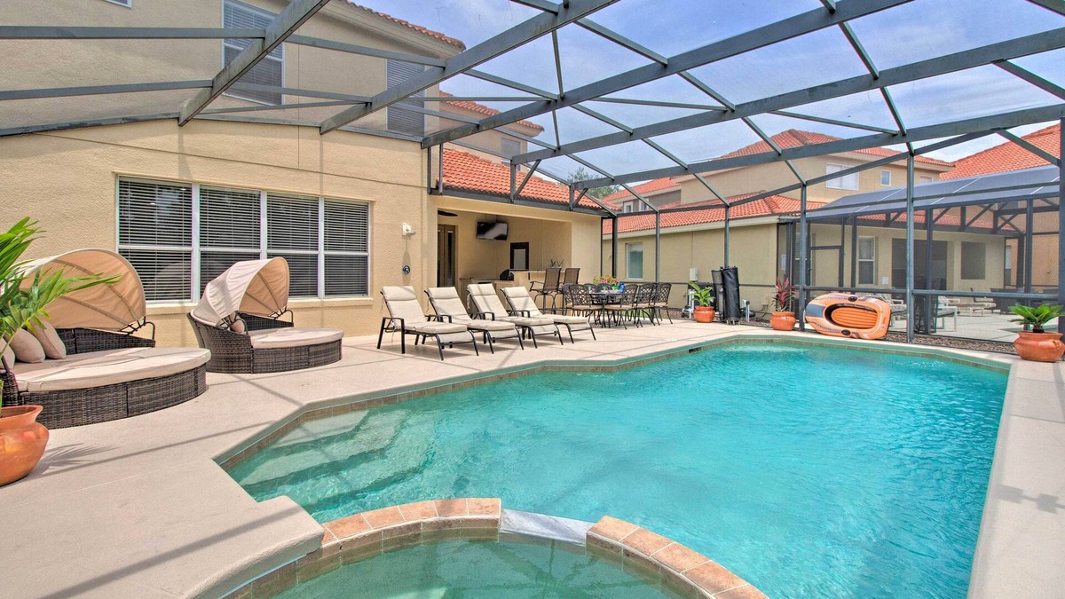 Watersong House | Outdoor Oasis w/Pool: Davenport Resort Escape!
