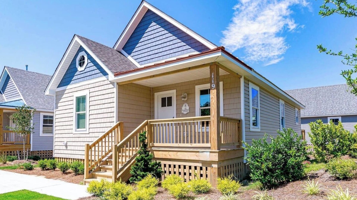 Harbinger House | Outer Banks Waterpark & Family Fun Cottage
