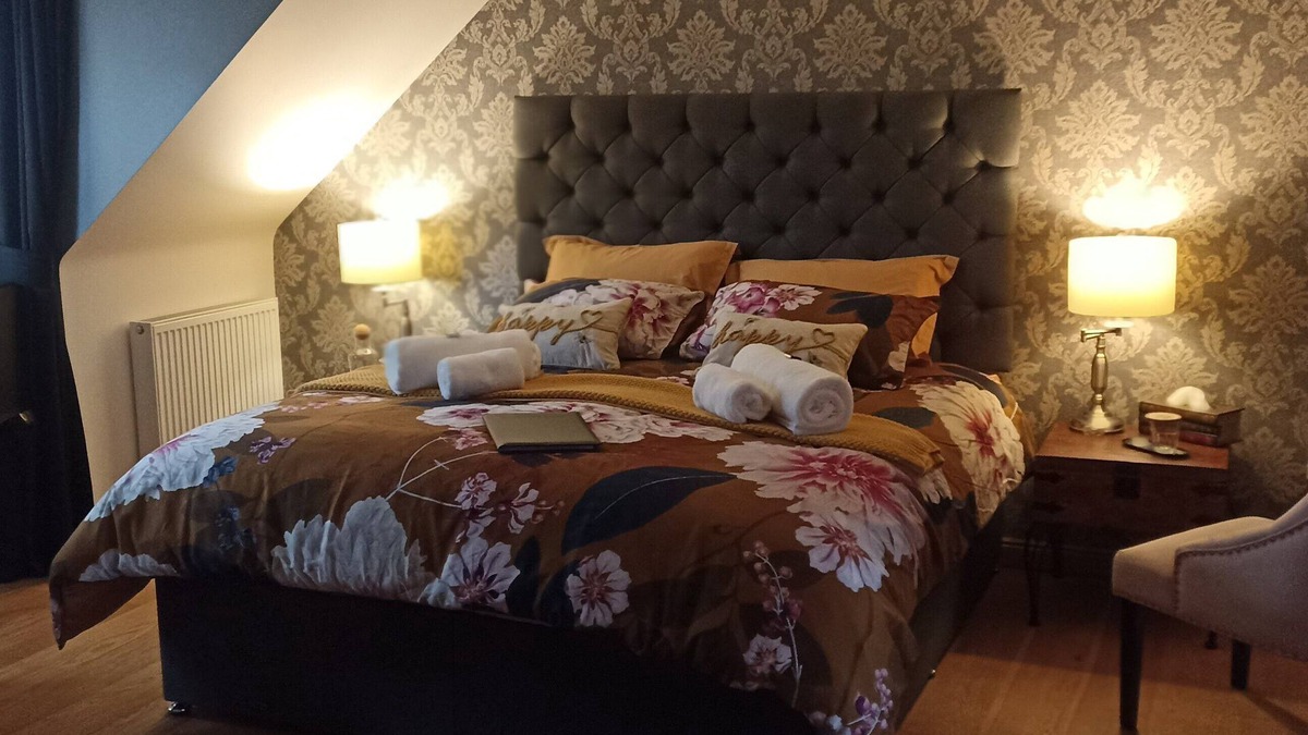 Cruden Bay Bed & Breakfast | Outlander Boutique B&B Suite