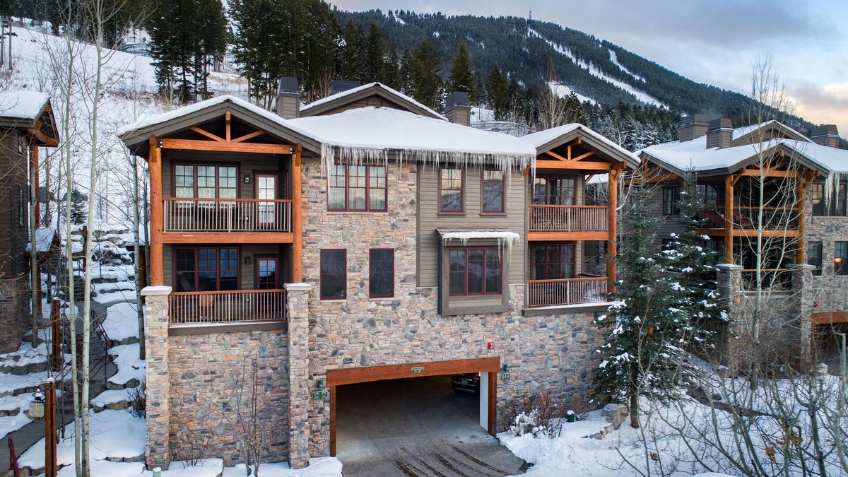 Jackson Condo | Outpost: Grand View 491S