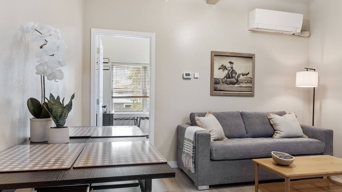 Jackson Apartment | Outpost: Town Square Lodge 7 - Close to Town Square!