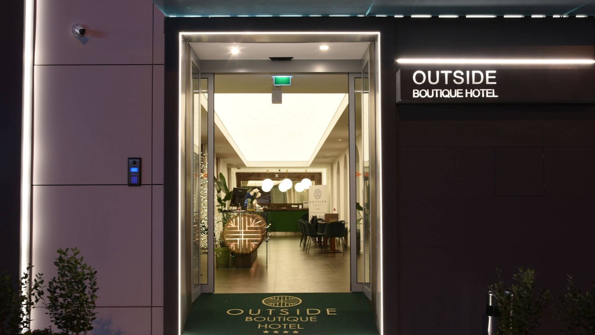 Foggia Hotel | Outside Hotel