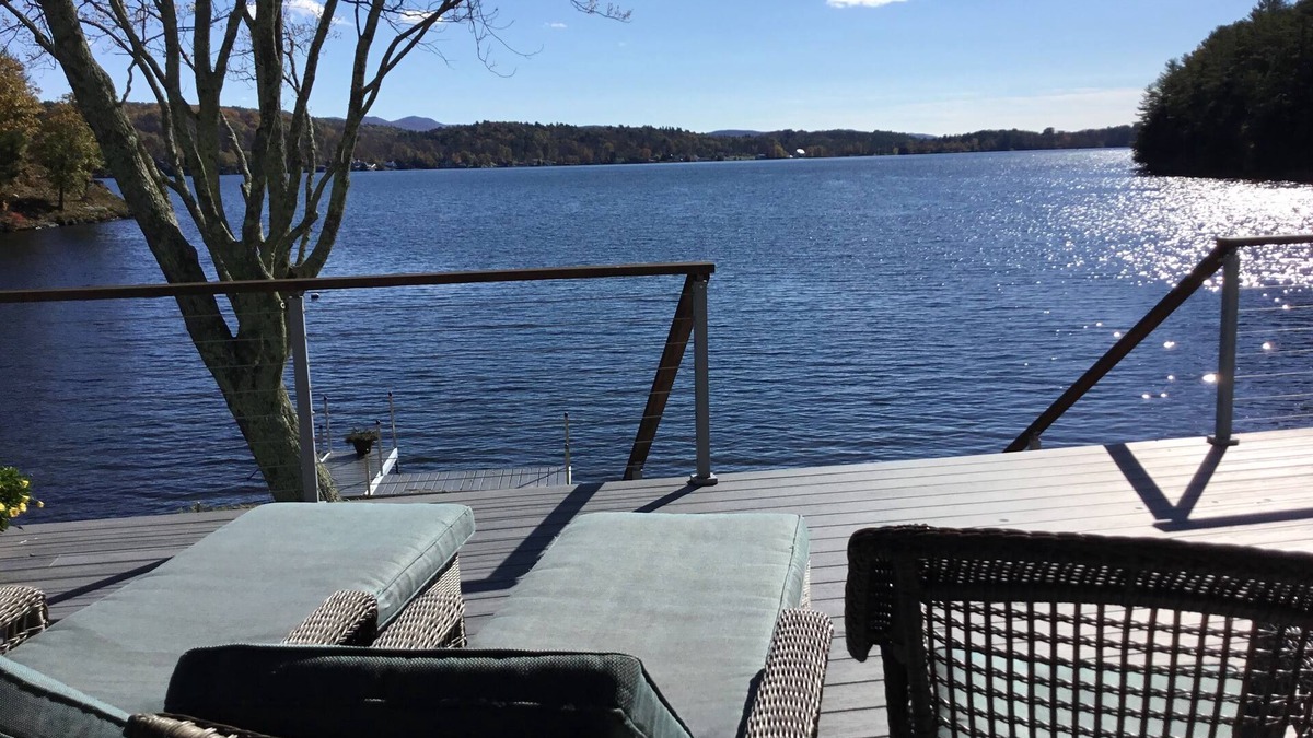 Crystal Beach House | Outstanding Lakefront home- Bomoseen Vermont- 3 BR, 4 Baths. Views galore!