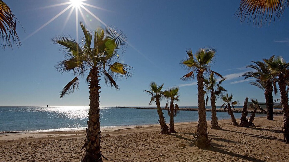 Praia da Rocha Villa | Outstanding location (Algarve) facing the Ocean on Praia da Rocha strip Portimao