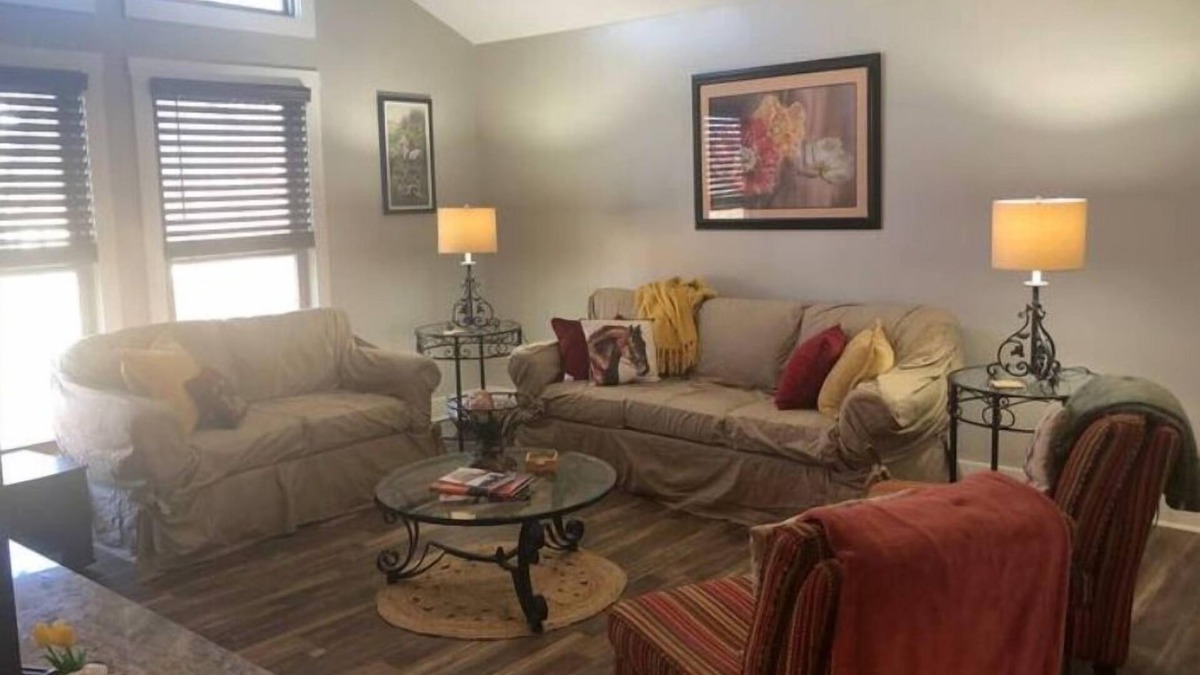 Rossville House | Overbrook Escape Cozy 2BR Retreat Near Chattanooga in N Ga