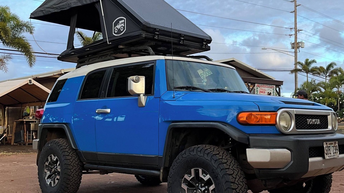 Anahola House | Overlander Smurfet FJ Cruiser
