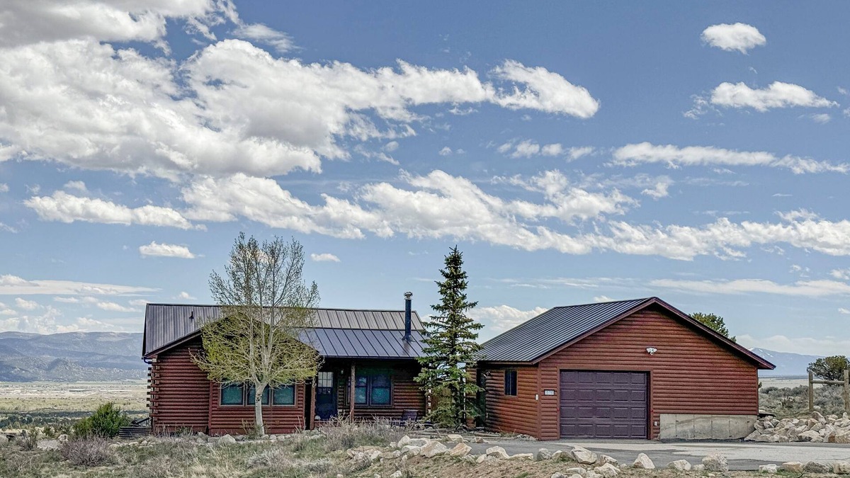 Buena Vista Cabin | Overlook Cabin with Enchanting Views