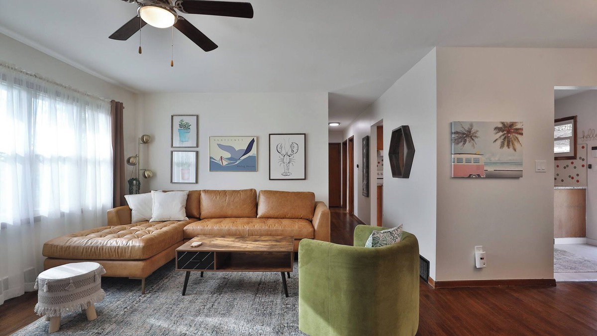 Central Clintonville House | Overlook - Private Hot Tub! King bed in Ranch Home