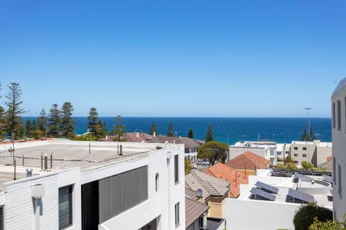Cottesloe Apartment | Overton Gardens Apartment