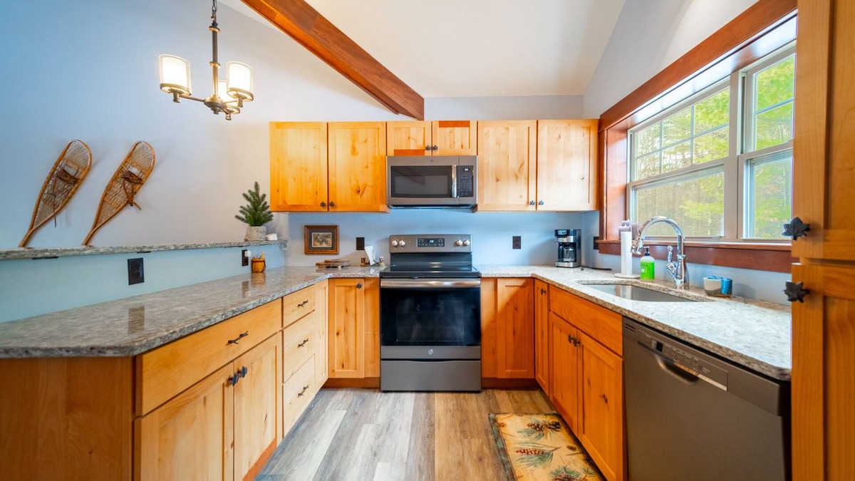 Wilmington House | Owaissa Oasis: 3 mins to Whiteface, 13 to Placid, very family friendly, lake.