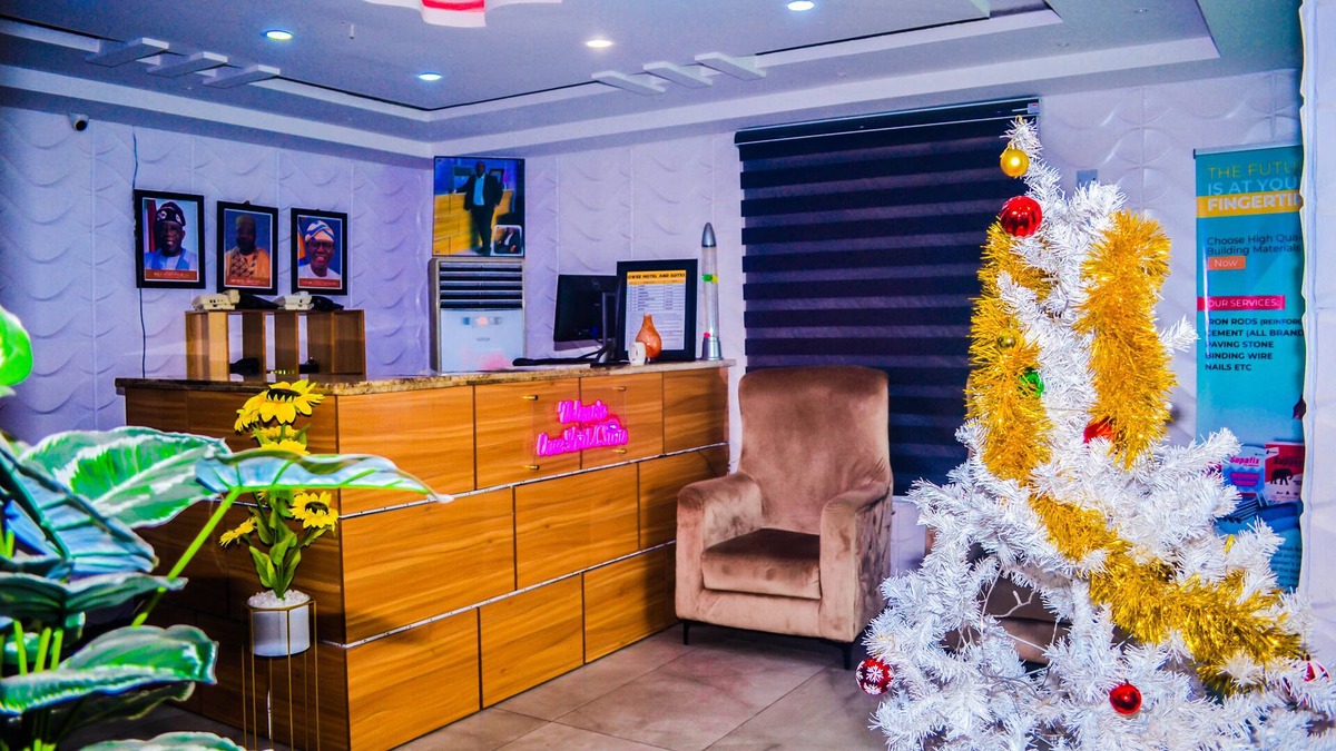 Lagos Hotel | Owee Hotel Exclusive Apartments & Suites