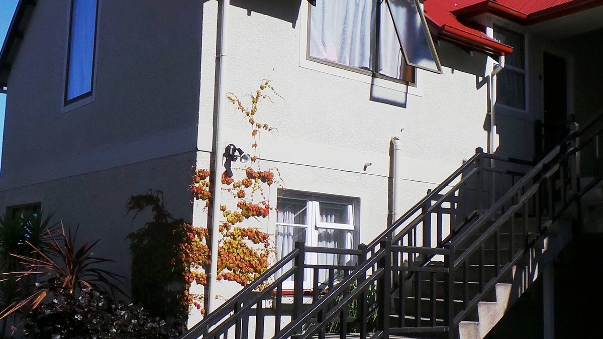North Dunedin Hotel | Owens Motel