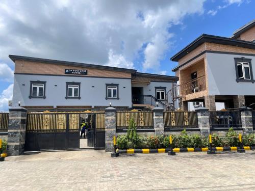 Yenagoa Hotel | Oxbow Lake Hotel