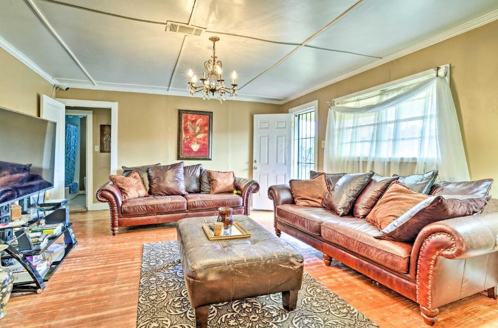 Oxford House | Oxford Home on Private Land Less Than 7 Mi to Dtwn!