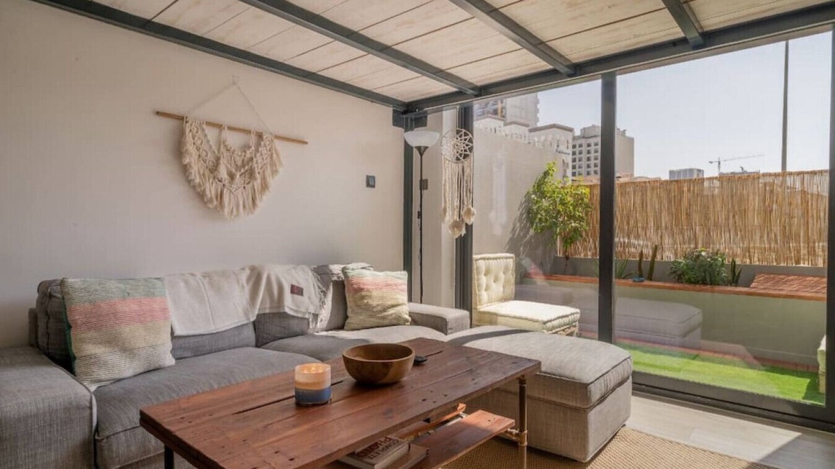 Jumeirah Village Circle Apartment | Oxford residence 2, G15 · Modern LOFT with smart working station