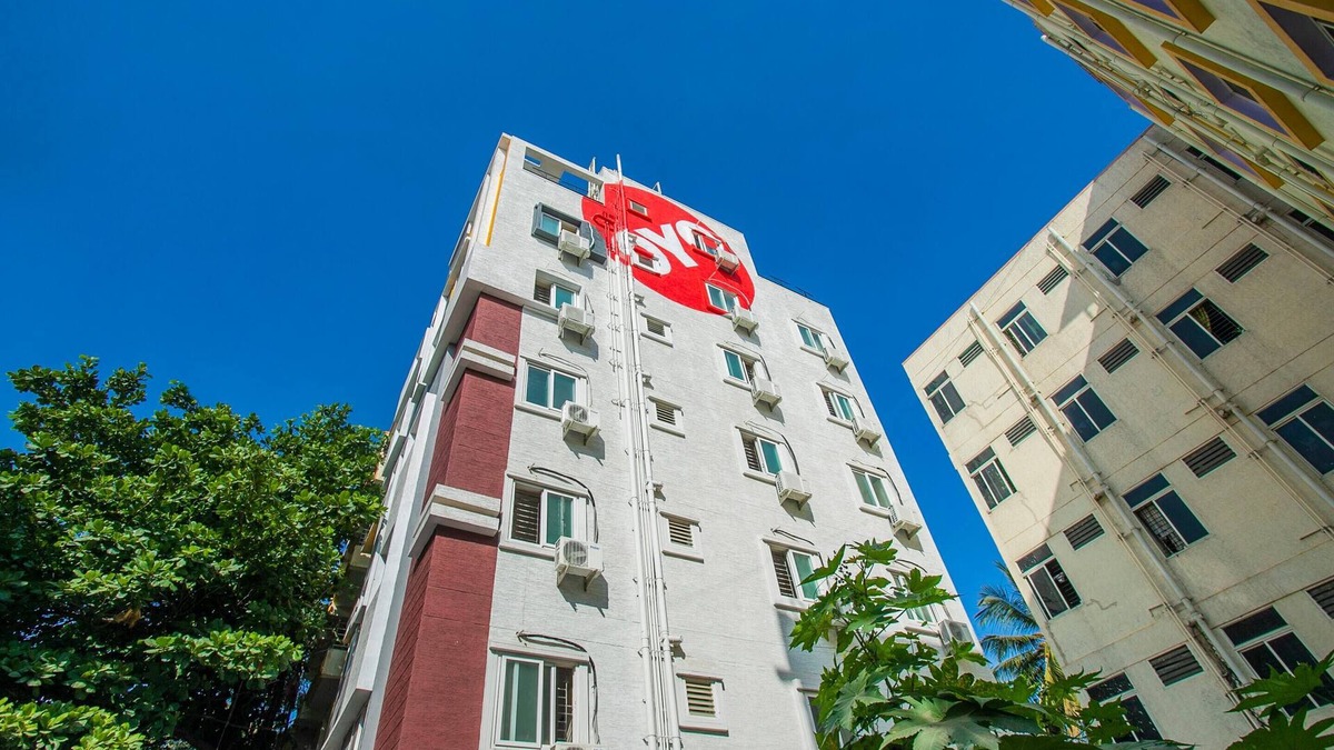 BTM Layout Hotel | OYO 10522 Varcity Emerald