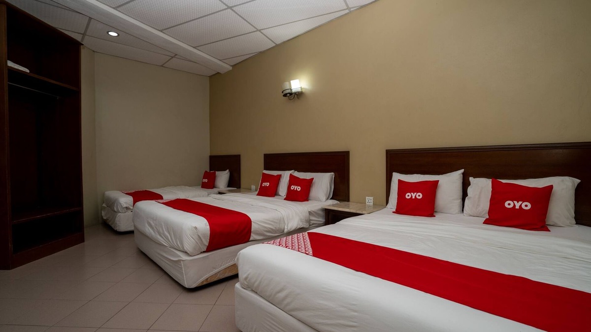 Pekan Pangkor Hotel | OYO 1194 Best Stay Hotel Pangkor