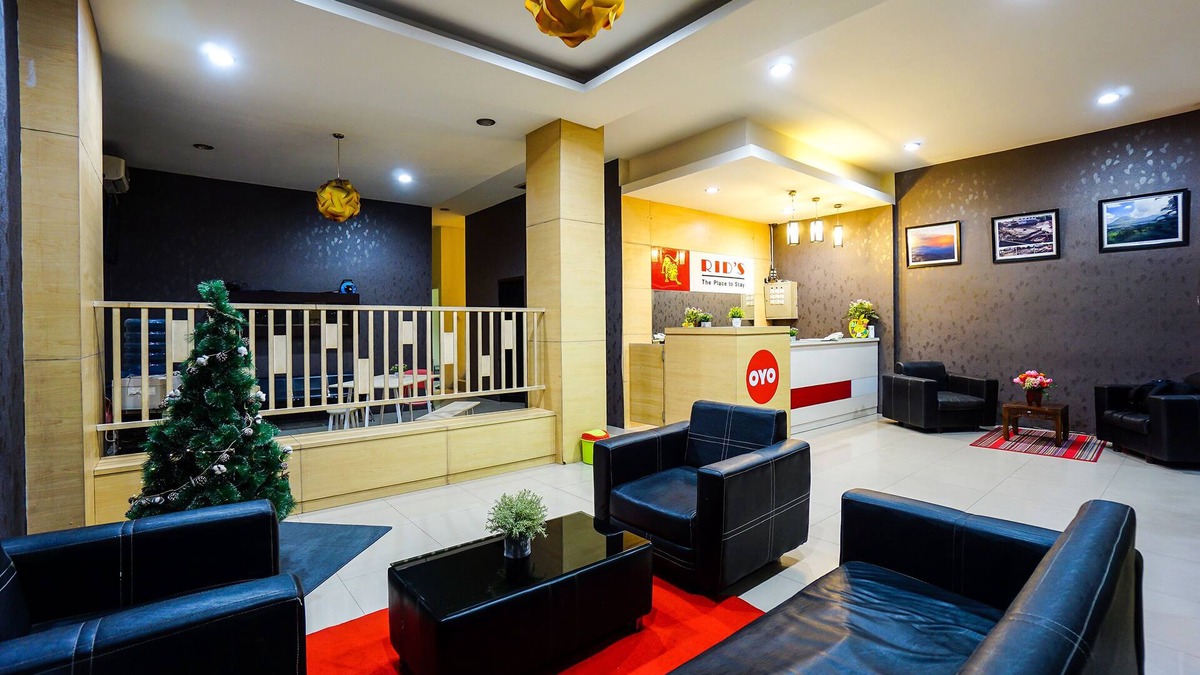 Manado City Centre Hotel | OYO 1769 Rid's Hotel