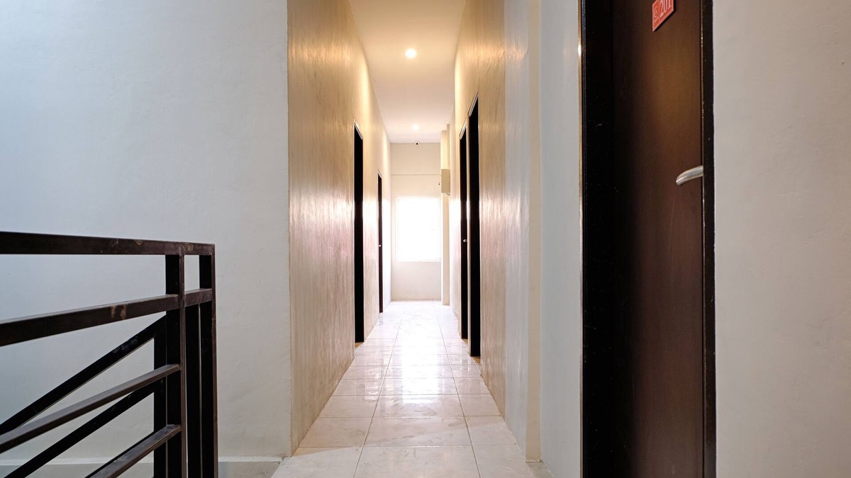 Makassar Hotel | OYO 2756 Anata