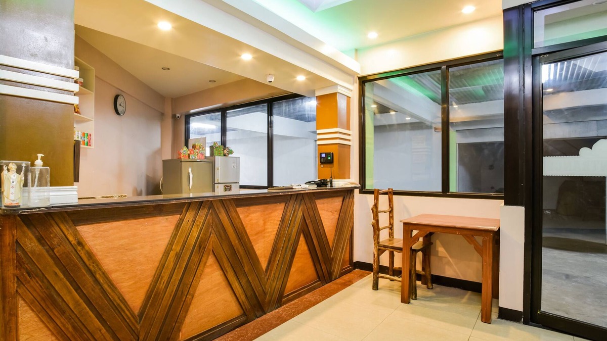 Binan City Hotel | OYO 473 Ranchotel Drive-in