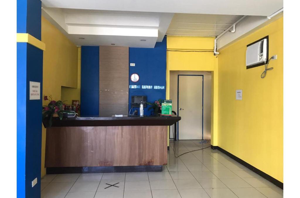 Poblacion Hotel | OYO 762 Laurien Hotel