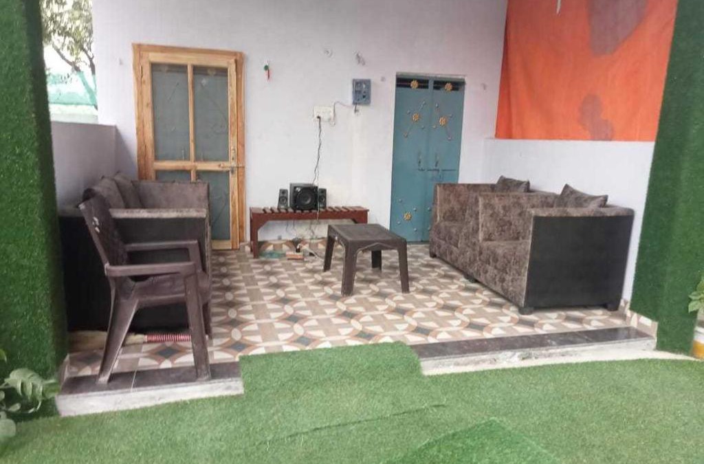 Kanpur Hotel | OYO 81071 Raj Sadan Guest House