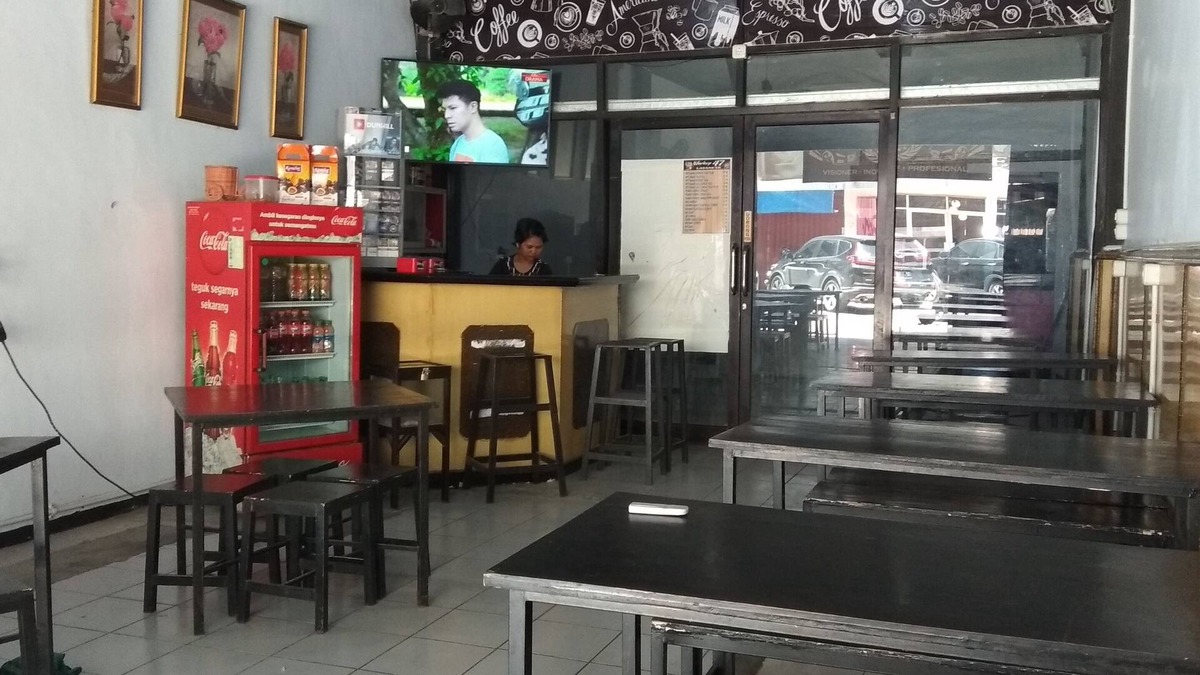 Makassar Hotel | OYO 90001 Homestay 47 Latanete Near Living Plaza