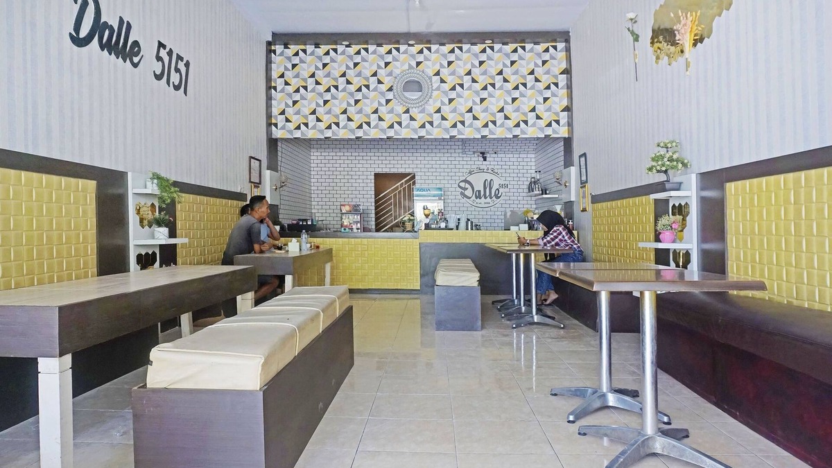 Jeneponto Hotel | OYO 91432 Dalle 5151 Jeneponto Near Patung kuda, Jeneponto