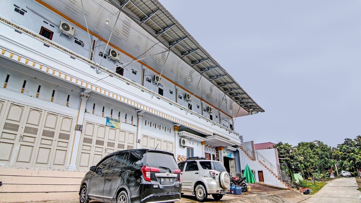 Pangkalan Kerinci Hotel | OYO 92082 Elisa Hill