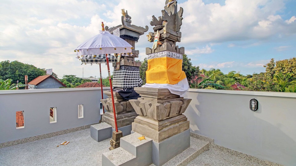 Perean Tengah Hotel | OYO 92952 Nirmala Guest House